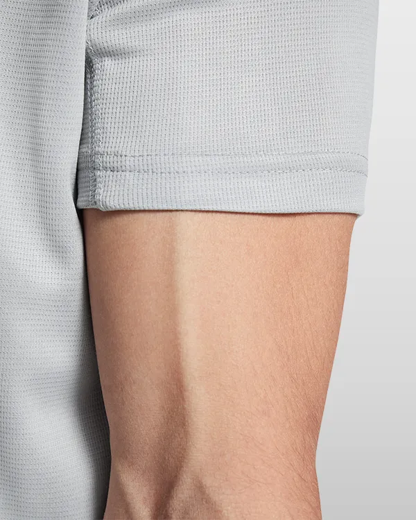 roly bahrain RO0407 vue 3